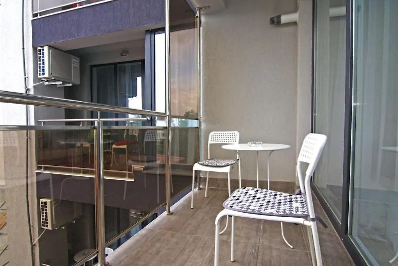 Dreamtime Apartments Bucharest Hotel